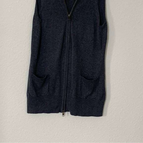 FOXCROFT Knit Zip Up Vest with Pockets Merino Wool Sleeveless size Small Gray - Picture 2 of 10